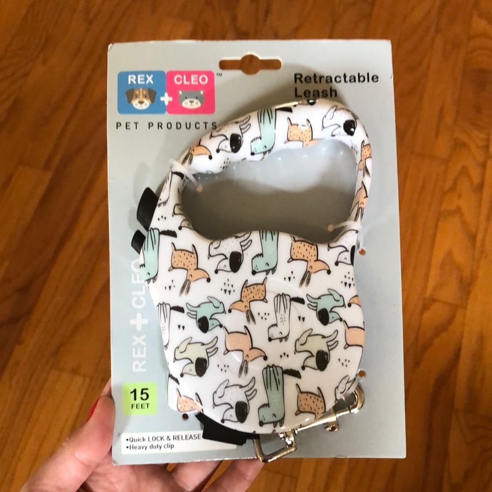 Retractable leash